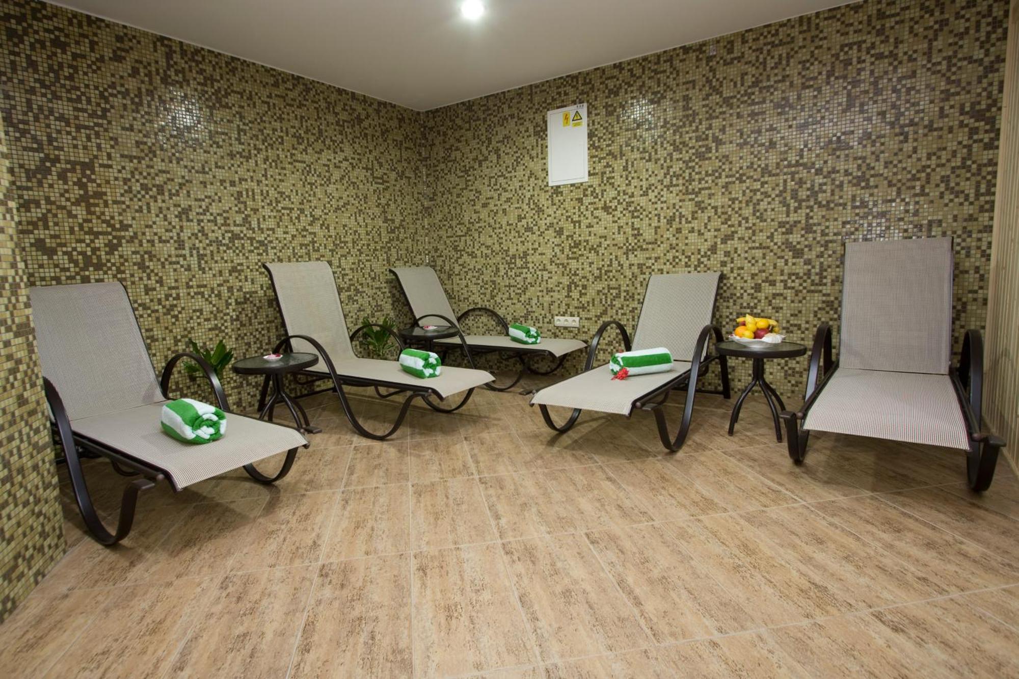 Hotel Park Exclusive Otocac Ngoại thất bức ảnh